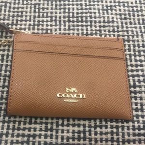 Coach Wristlet (Like-New)